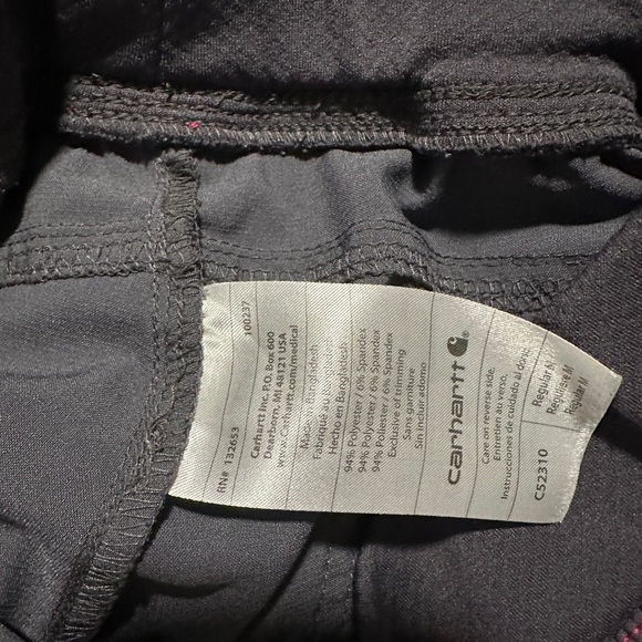 CARHARTT | Grey & Pink Scrub Set - Picture 5 of 15